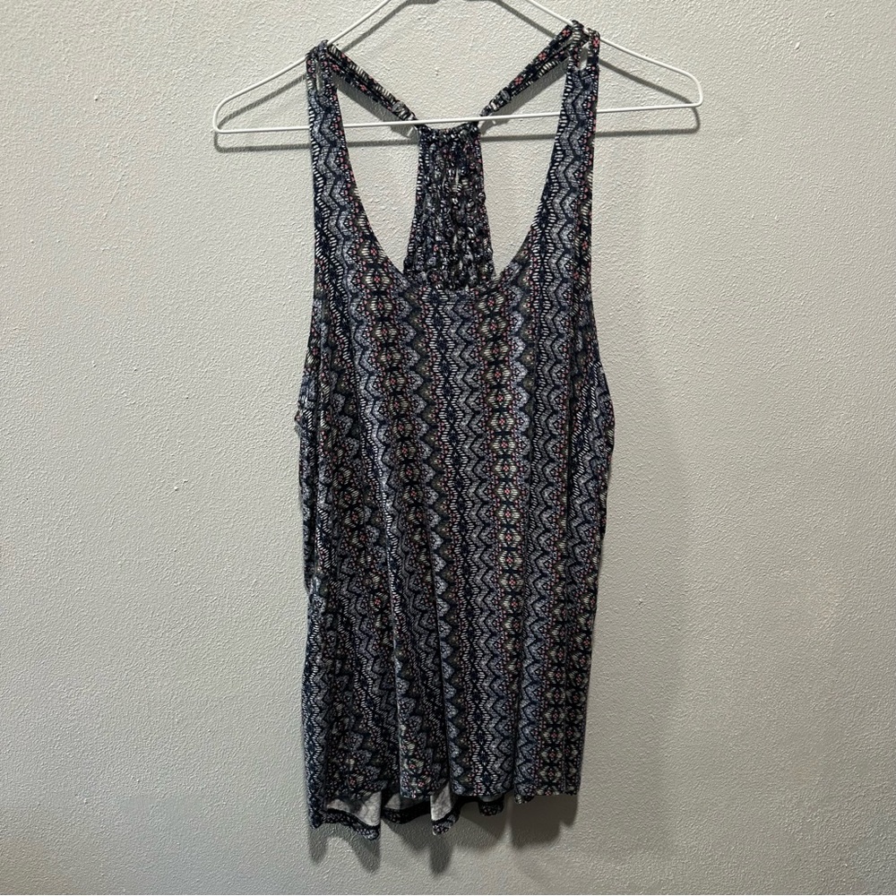 Women’s Patterned Sleeveless Top